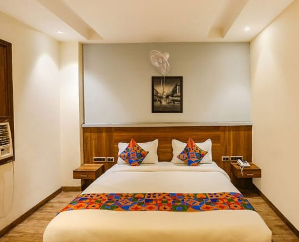 Luxury Hotel in Shadipur, Delhi