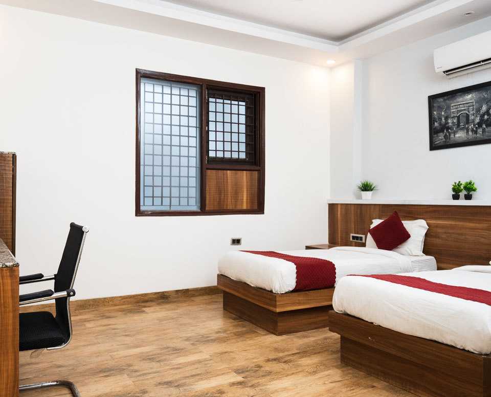Luxury Hotel in Shadipur, Delhi