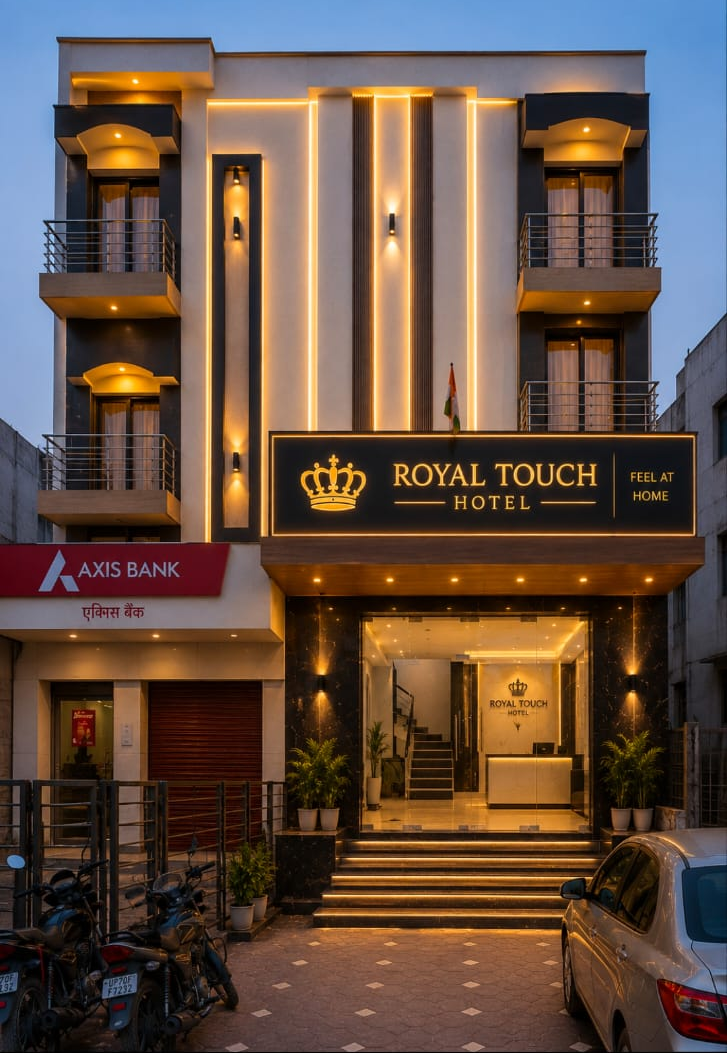 Luxury Hotel in Shadipur, Delhi